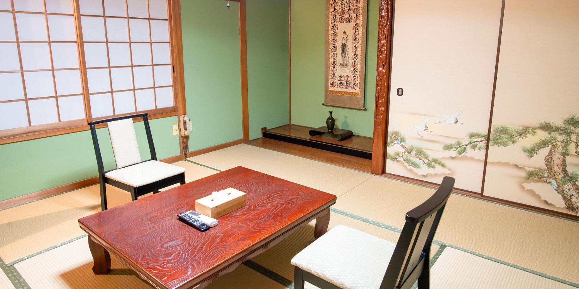 御宿鷹柳 Takamatsu Luaran gambar