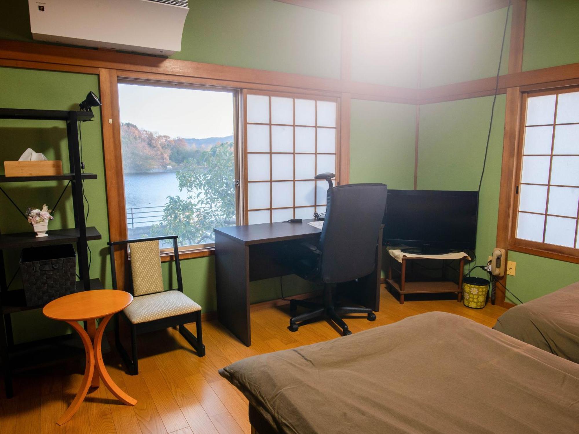 御宿鷹柳 Takamatsu Luaran gambar